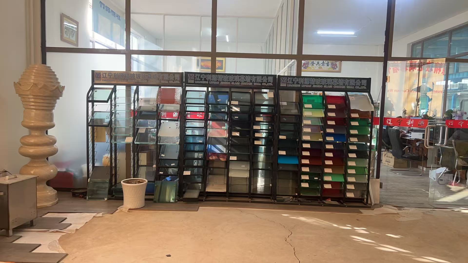 韶关市工程玻璃批量采购家用玻璃 - 方案